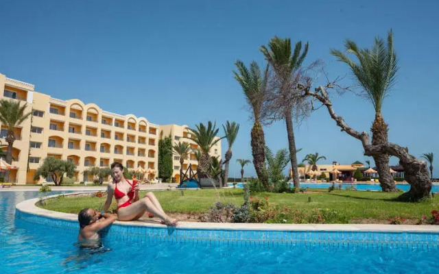 Nour Palace