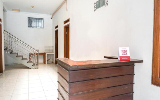 Hotel O Srimahi Residence