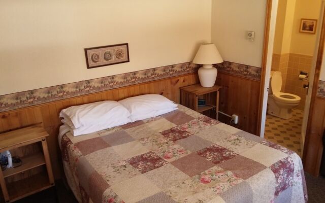 Daven Haven Lodge & Cabins