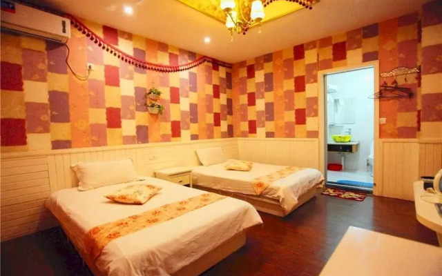 Wuzhen Yishuige Inn