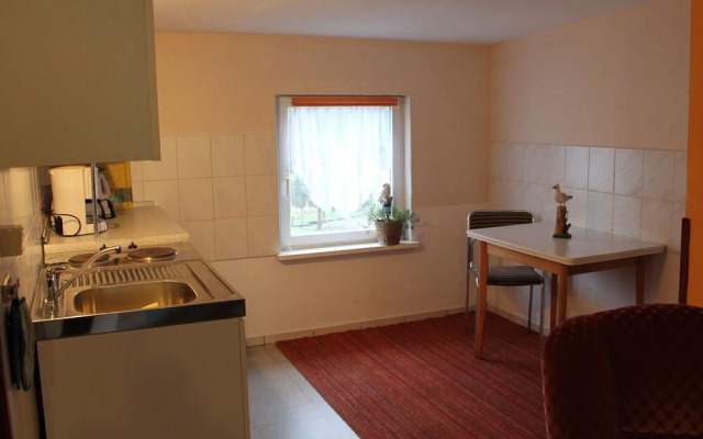 Welcoming Bungalow in Marlow With Terrace