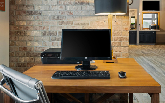 AmericInn by Wyndham Bismarck