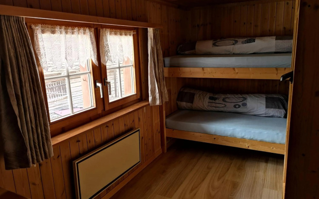 B&B Gassa 95 – Guest Rooms – Vals