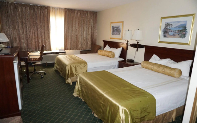 Portside Inn & Suites