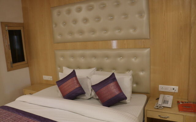 Check In Room RK Ashram