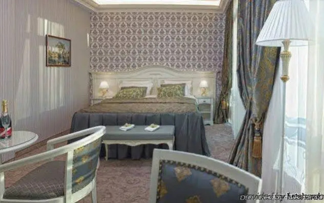 Savoy Hotel