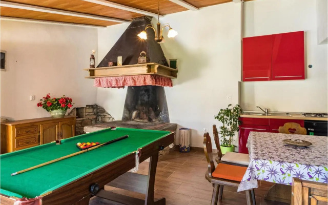Holiday home Vodnjan with a Fireplace 203