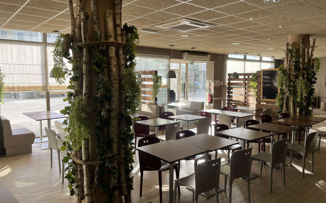 Hotel Campanile Paris Ouest - Chaville