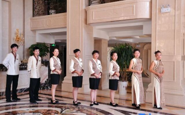 Royal International Hotel