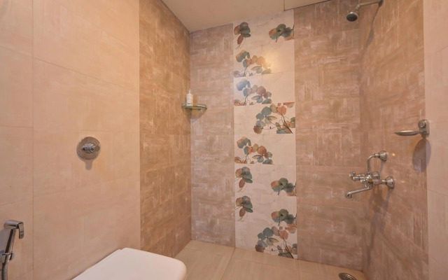 Backwater view Breeze Valley View Villa