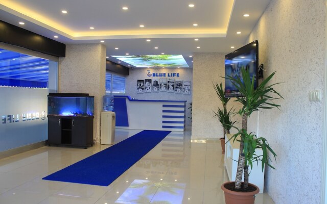 Blue Life Suites