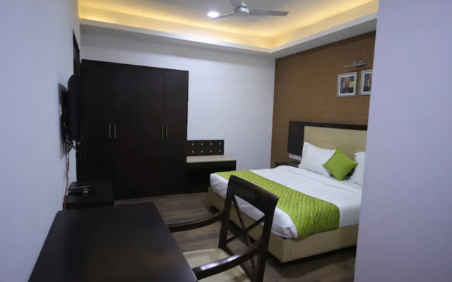 Hotel Delight Suites