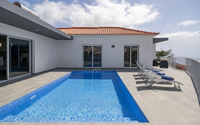 CalhetaScape by Our Madeira