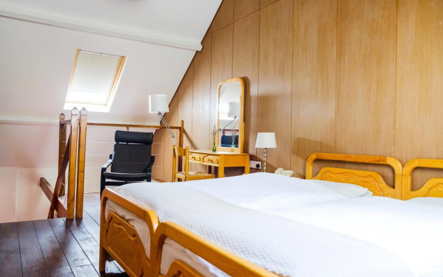 New Helvetia Hotel