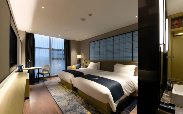 Echarm Hotel Huaihua Hexi Longping Guoji