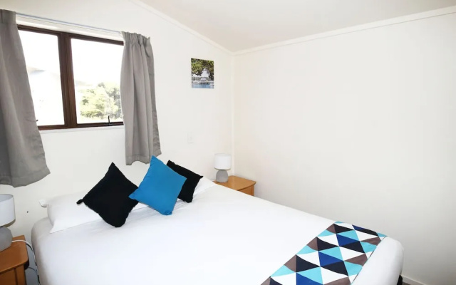 Russell Top 10 Holiday Villas