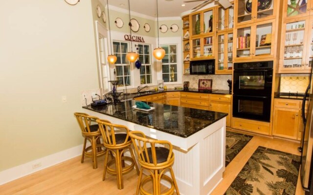 Destin Pointe Homes by Holiday Isle