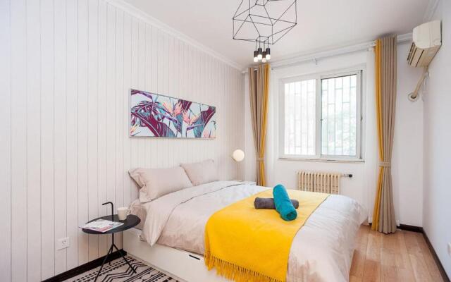 Zhengzhou Zhongyuan·Zhongyuan Wanda· Locals Apartment 00122680