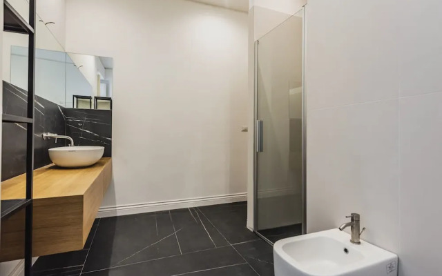 Upscale Urban Apartment