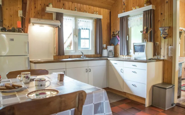 Luxurious Chalet in Oud-turnhout With Large Garden