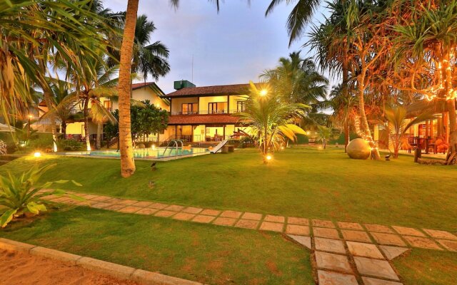 Sea Rock Villa