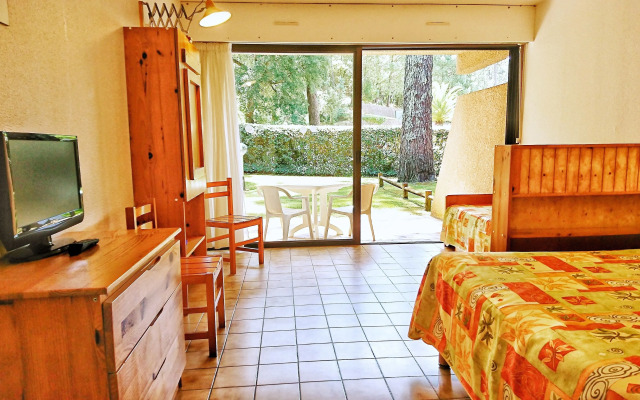 Résidence Hôtelière les Acanthes