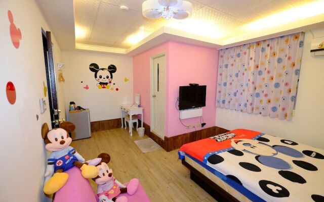 Fengjia Romantic Homestay