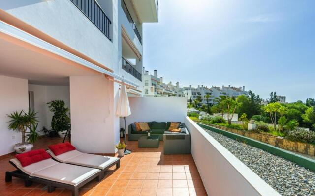 Disfruta amplio moderno y luminoso Golf Resort Torrequebrada
