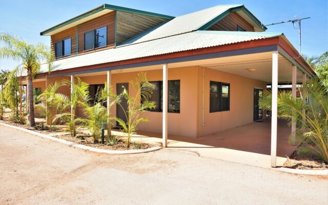 Ningaloo Breeze Villa 9