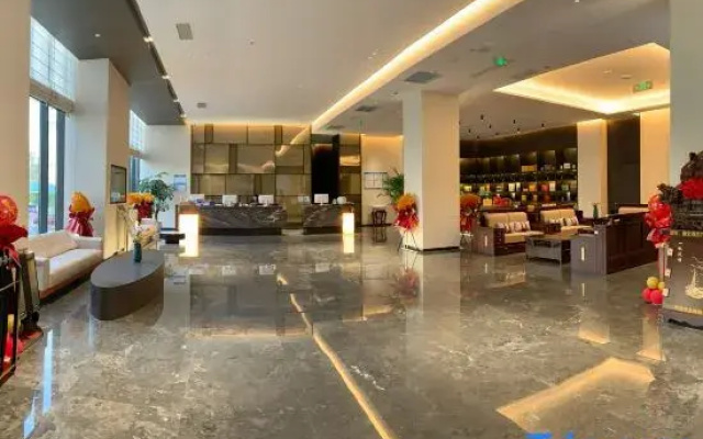 Luonan Jiahong Hotel