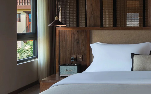 Xishuangbanna Jinghong Hidden in Nature