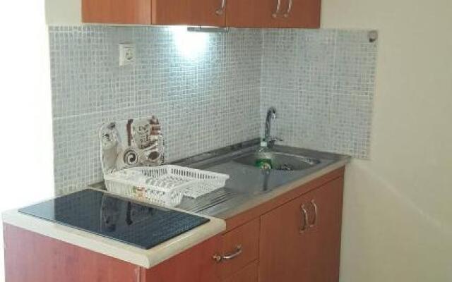 punedes studio ierissos