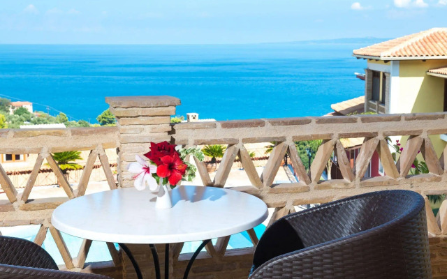 Sea View Village - Studios & Apartments