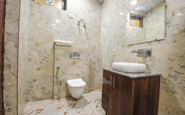 Fabhotel White House Tilak Nagar