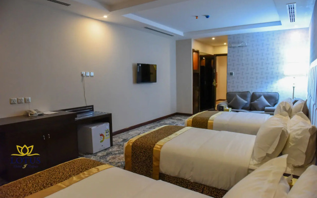 Lotus Hotel