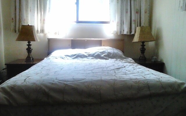 Canora Vacation Home