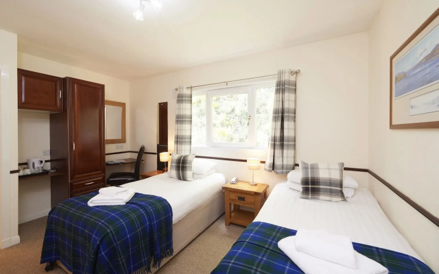Loch Ness Clansman Hotel
