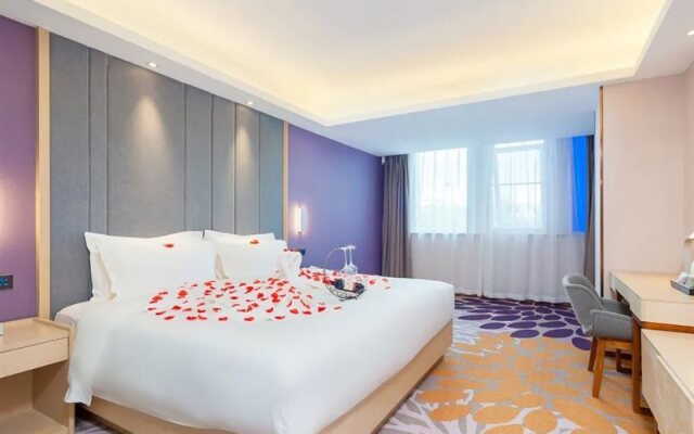 Lifeng Hotel (Beijing Huairou Yanqi Science City)