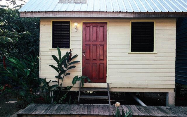 Belmopan Tiny Houses