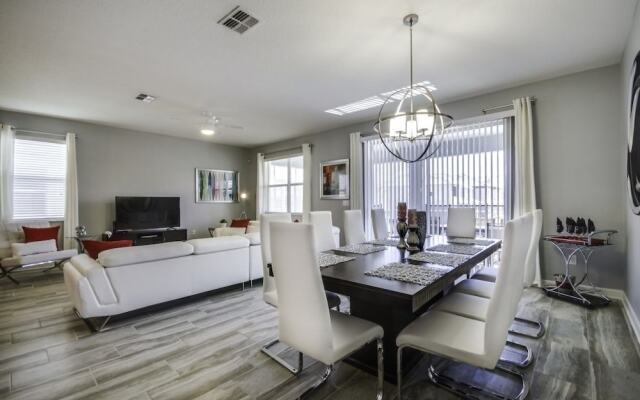 Champions Gate 1567 - Eight Bedroom Villa