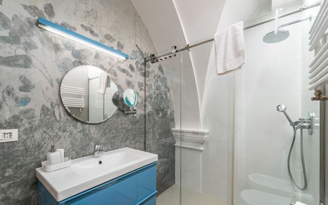 Modern Flat - Borgonuovo 23