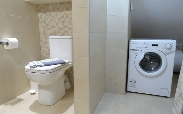 New Bic Economy Apartment First Floor n