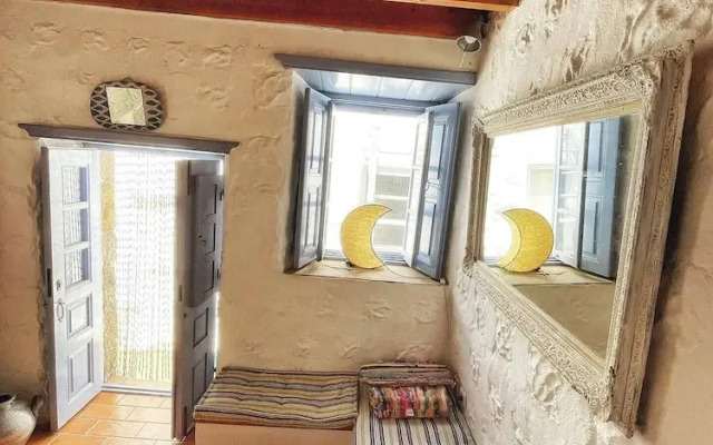 Traditional 2 Bd Chora House Patmos