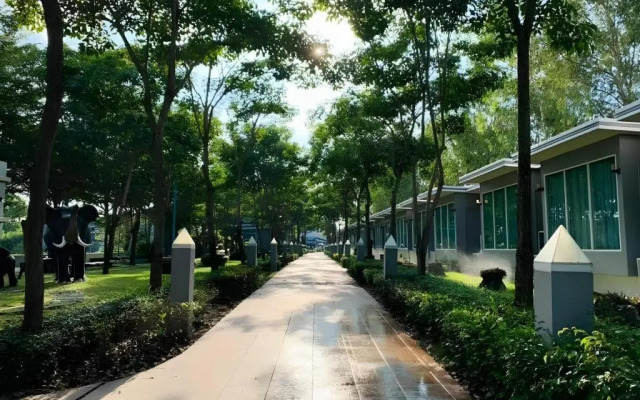 Thaiasia Goldensea Resort