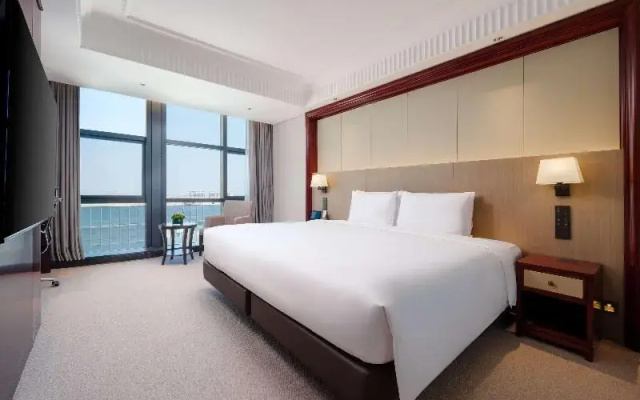 Grand Mercure Wuxi Huishan