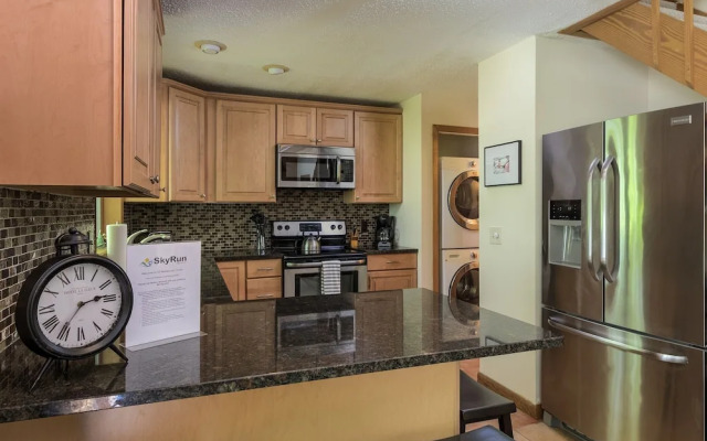 Okemo Westwood Condo 3 Bedroom Condo by RedAwning