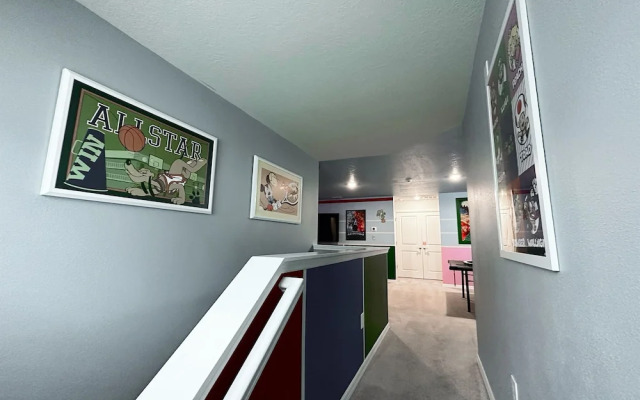 2127lc- Windsor Island 10 Bedroom Home by RedAwning