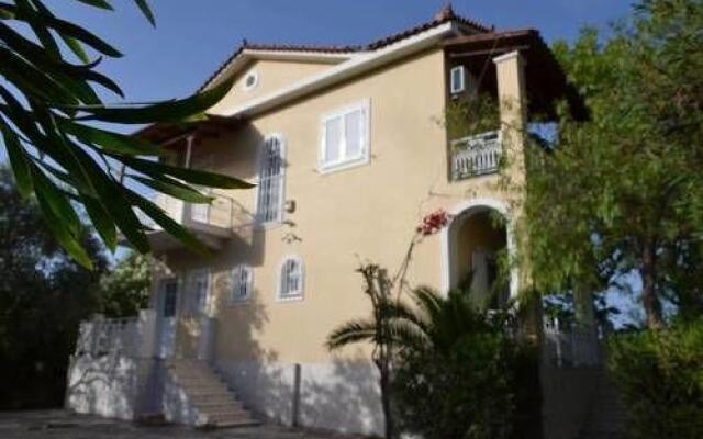 Zante 5 bedroom Villa with private pool and basketball court