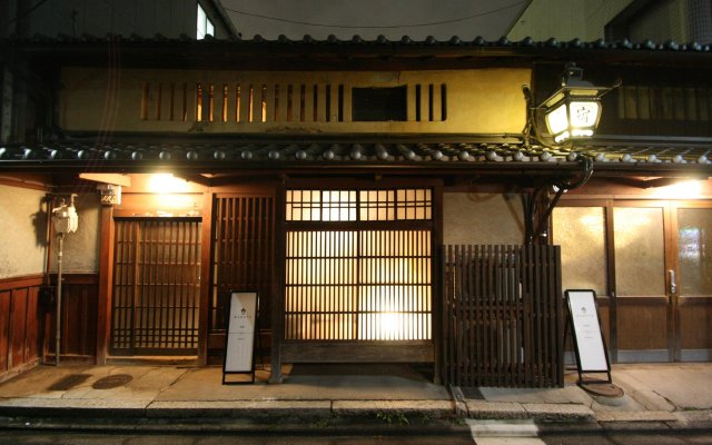 HARUYA Umekoji - Hostel