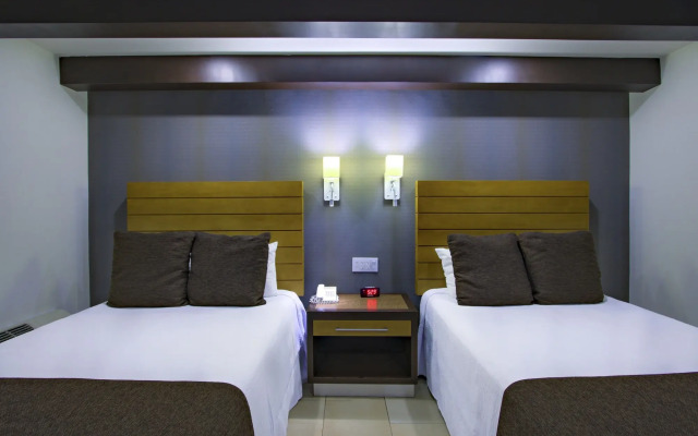Hotel La Pinta